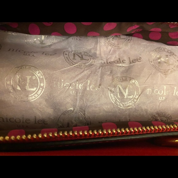 Holiday sale Nicole Lee lunch handbag - Picture 3 of 10